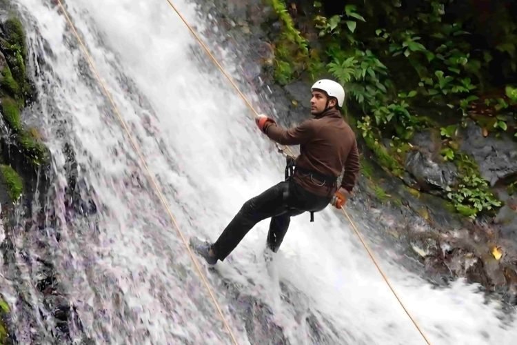 canyoning